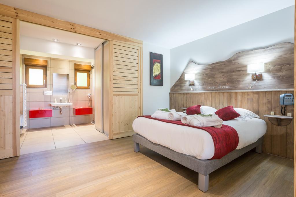 Logis Hotel Le Relais Du Bois Vialotte Шамбон-сюр-Линьон Экстерьер фото